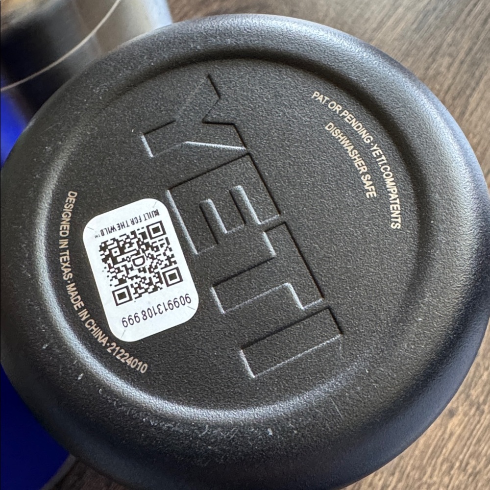 Yeti Rambler & Colster 3 Pack - Picture 13 of 16
